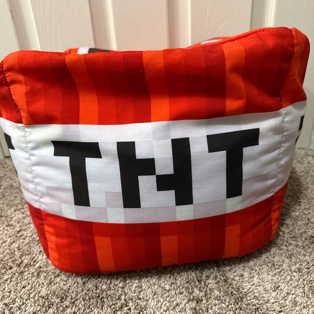 Minecraft TNT Plush - Picture 2 of 11
